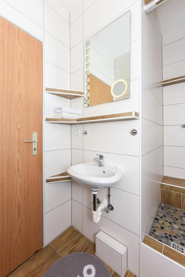 Friesenmeer Ferienwohnung Zwei 벤세르시엘 외부 사진